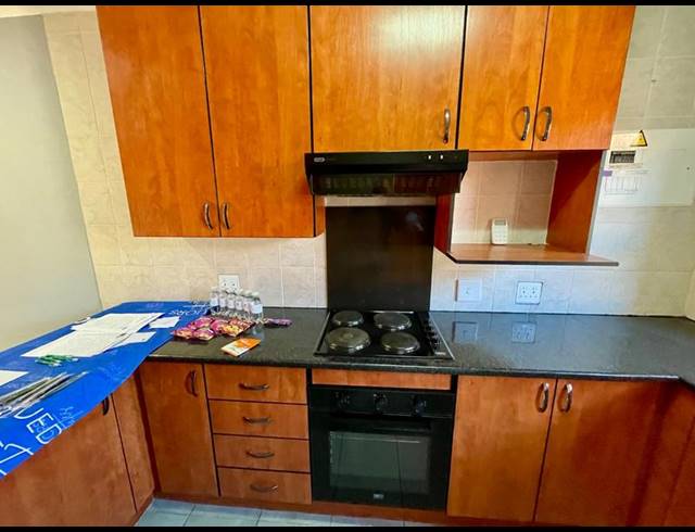 3 BEDROOM APARTMENT FOR SALE IN CHANCLIFF RIDGE